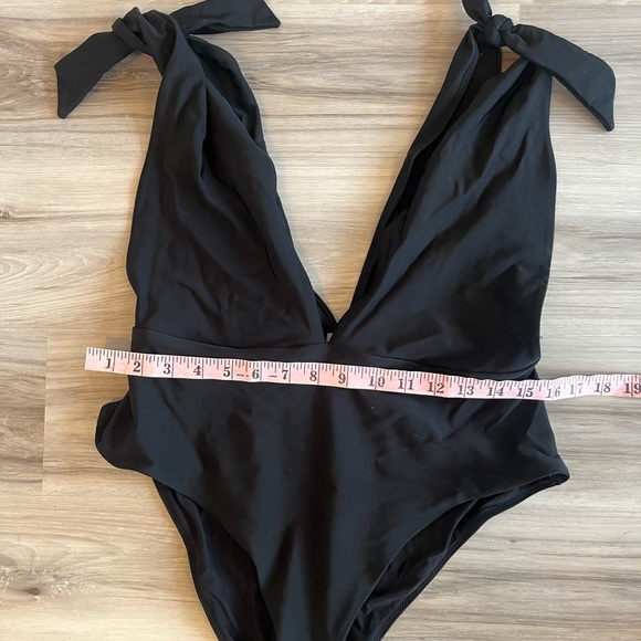 Aerie XL Black One Piece Bathing Suit - Picture 3 of 5